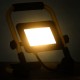 Meleg fehér fényű fogantyúval ellátott led-es reflektor 30 w