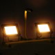 Meleg fehér fényű fogantyúval ellátott led-es reflektor 2x50 w