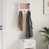 Sandnes tömör fenyőfa falra szerelt kabátállvány 45x12x35 cm