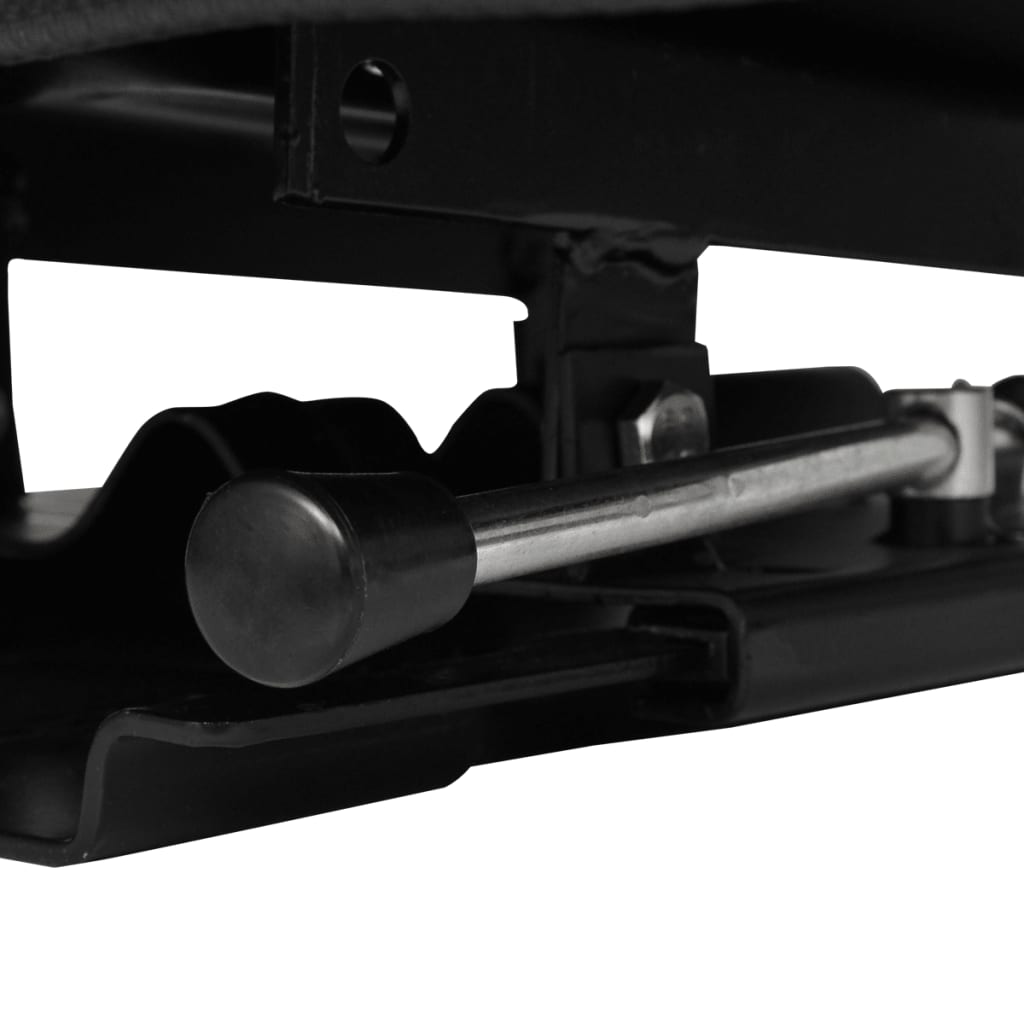 Fekete traktorülés háttámlával