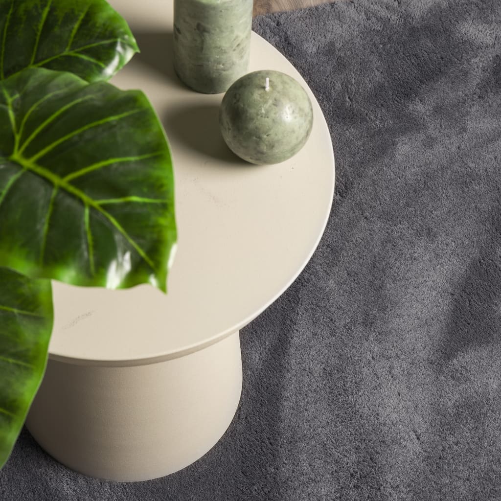 Antracitszürke rövid szálú puha és mosható szőnyeg 140 x 200 cm