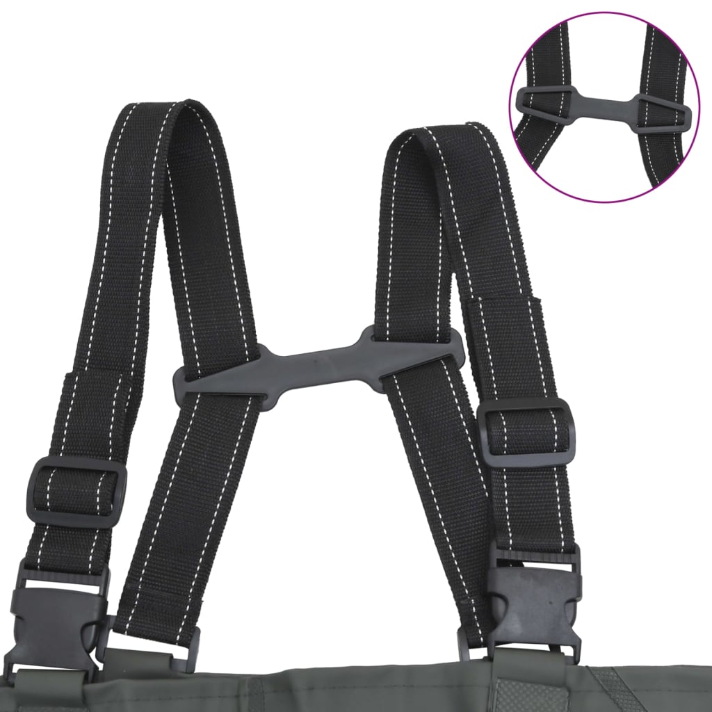 Sötétzöld mellkasig érő gázlóruha csizmával és övvel 39-es