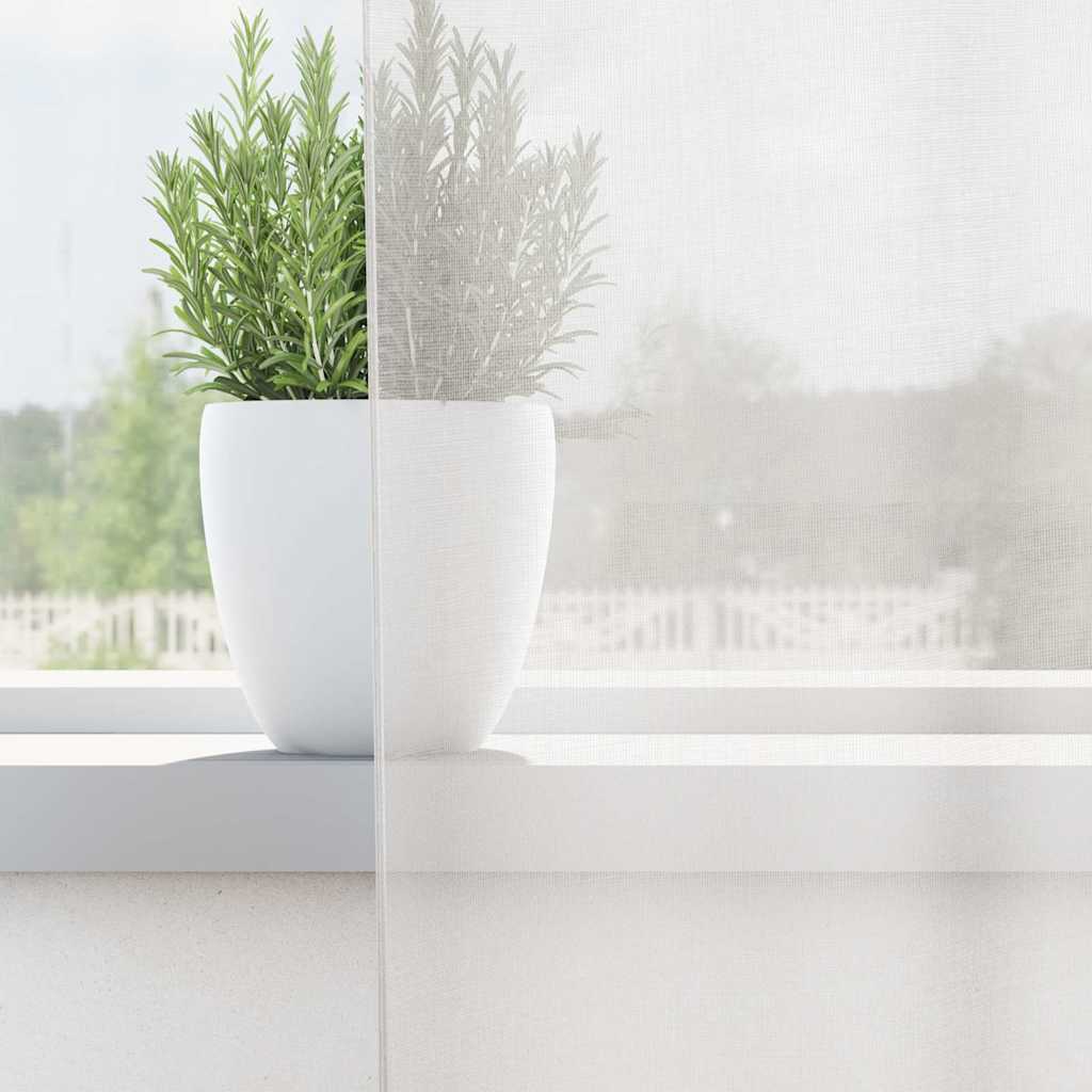 2 db fehér fátyolfüggönyök rojtokkal