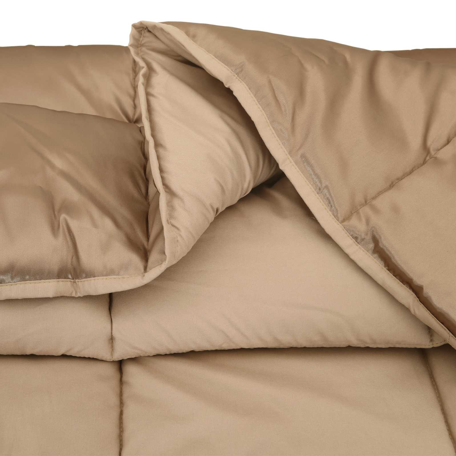 Téli takaró arany 220 x 260 cm satin és mikroszálas