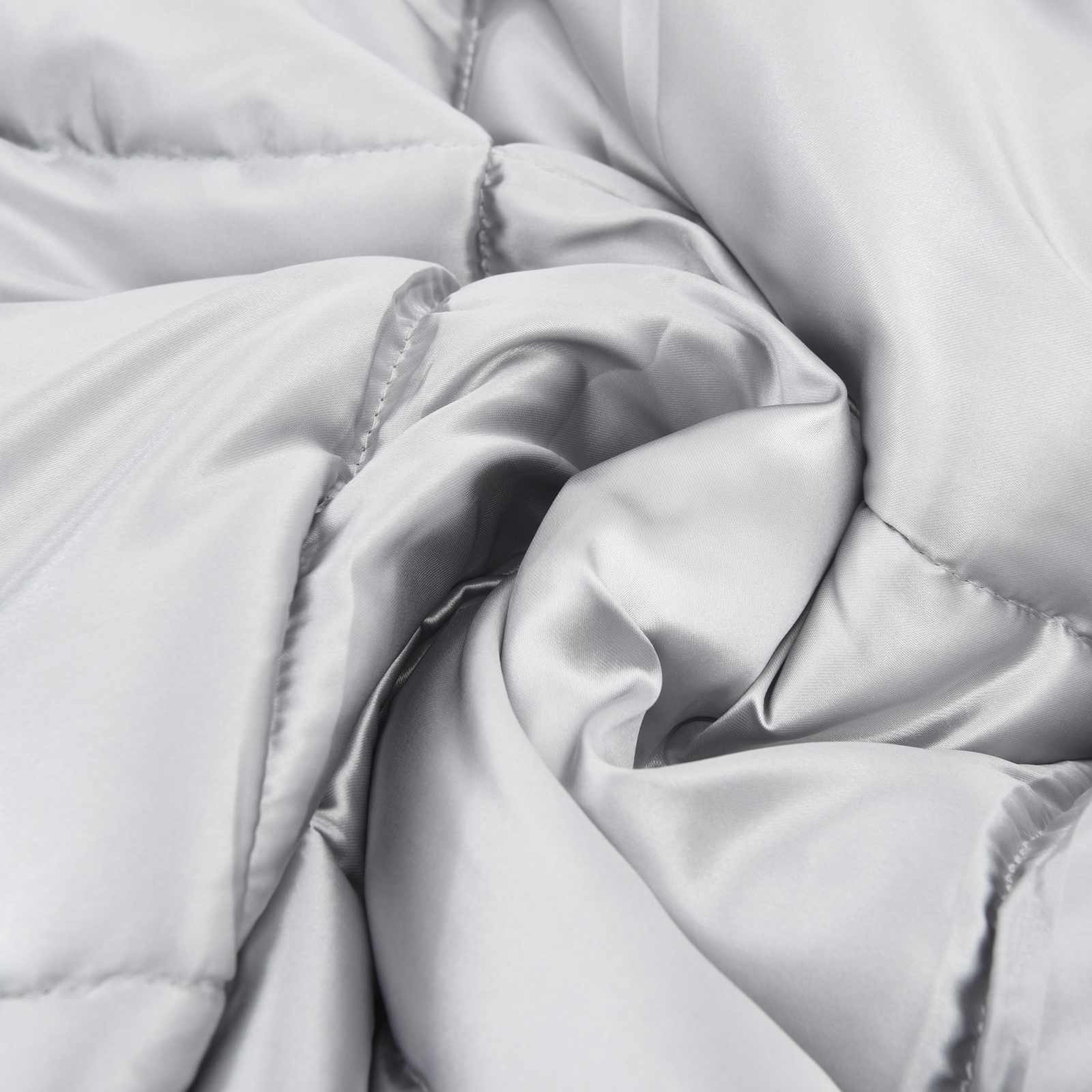Téli takaró ezüst 240 x 260 cm satin és mikroszálas