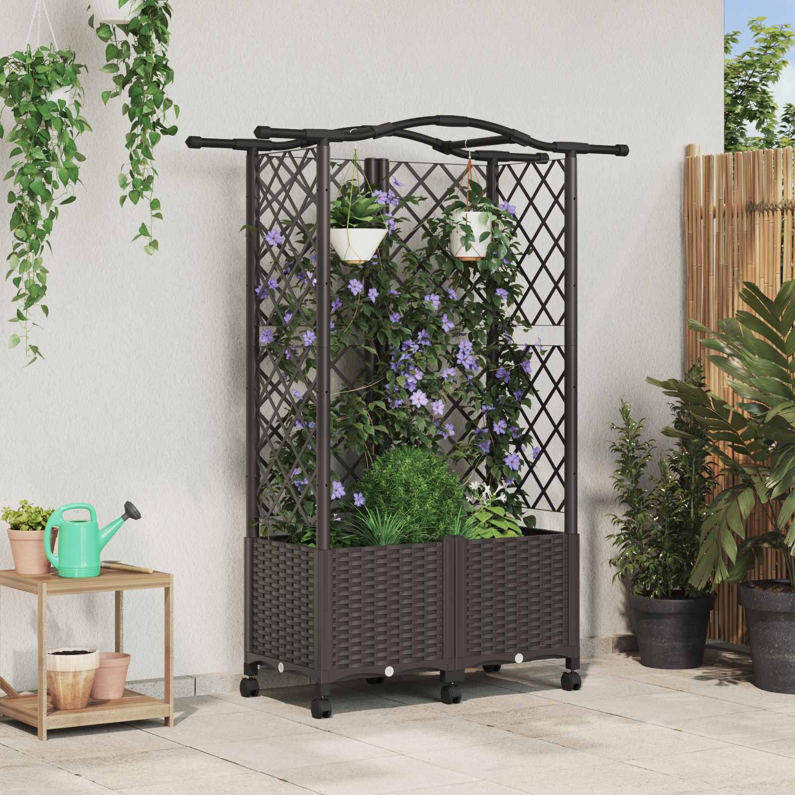 Magasított ágy trellis-szel és tetővel barna 122 x 40 x 144 cm