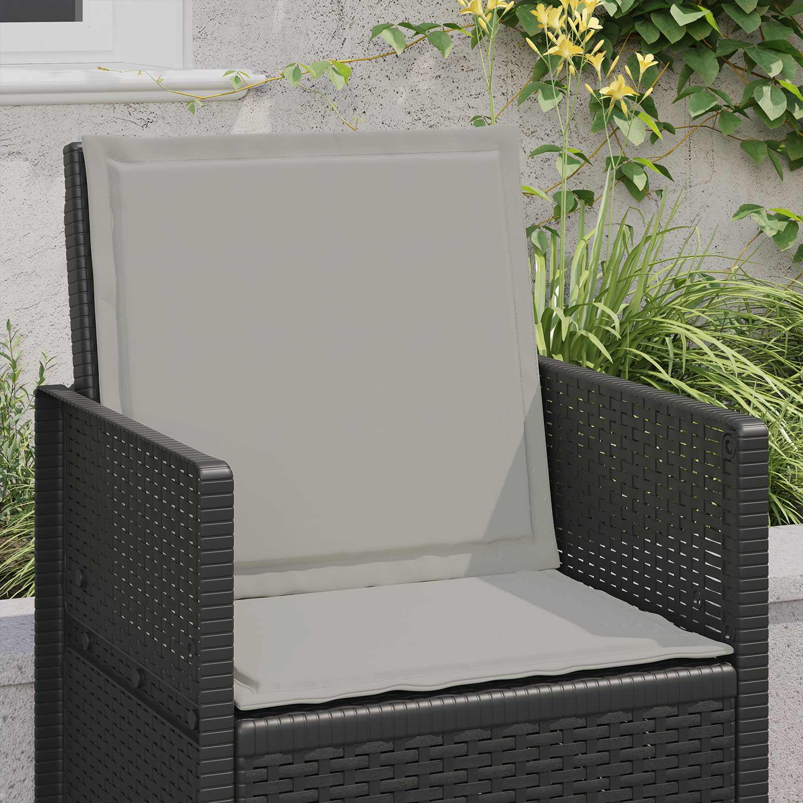 Ülés és háttámla párnák 4 pcs világosszürke 47 x 45 x 2 cm